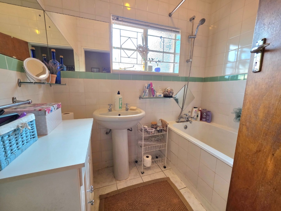 4 Bedroom Property for Sale in Morelig Free State